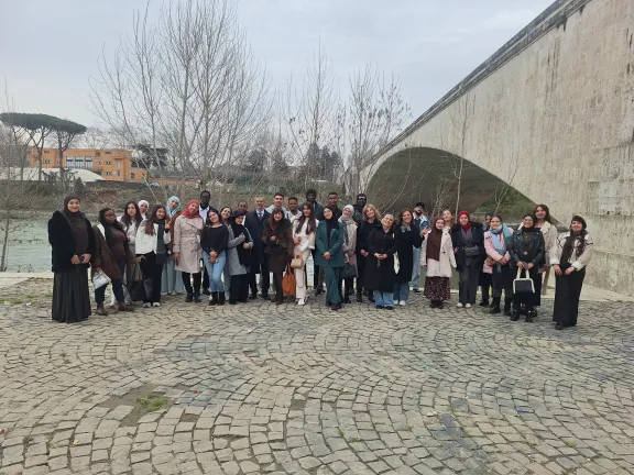 Gli studenti e le studentesse del progetto ITALYOU in visita alla Farnesina